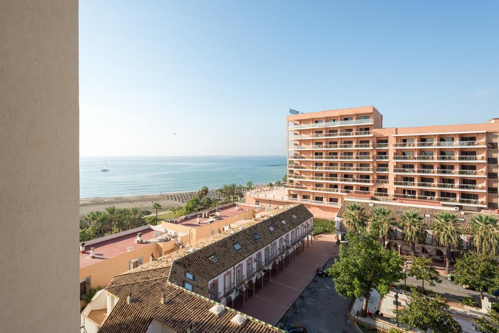 MalagaSuite Front Beach Benalmádena Bagian luar foto