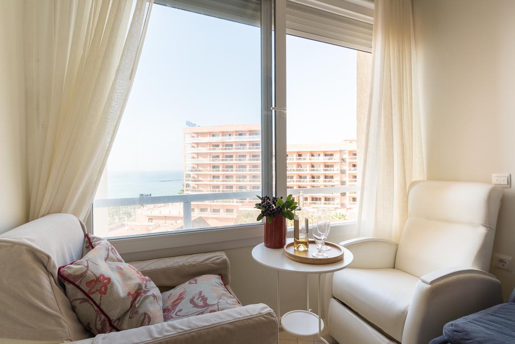 MalagaSuite Front Beach Benalmádena Bagian luar foto